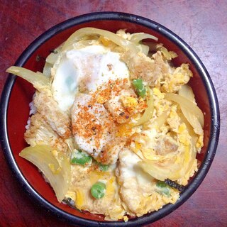 鶏のささみフライとインゲンの卵とじ丼【今日の献立】